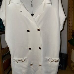 Alezza Paris White Double-Breasted Blazer with Gold Accents